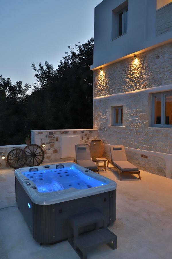 Amvikas Suites-Sitia Экстерьер фото