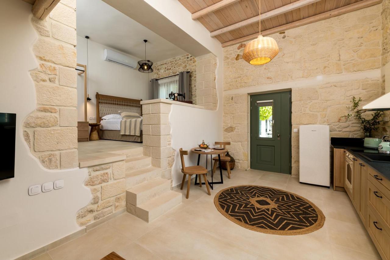Amvikas Suites-Sitia Экстерьер фото