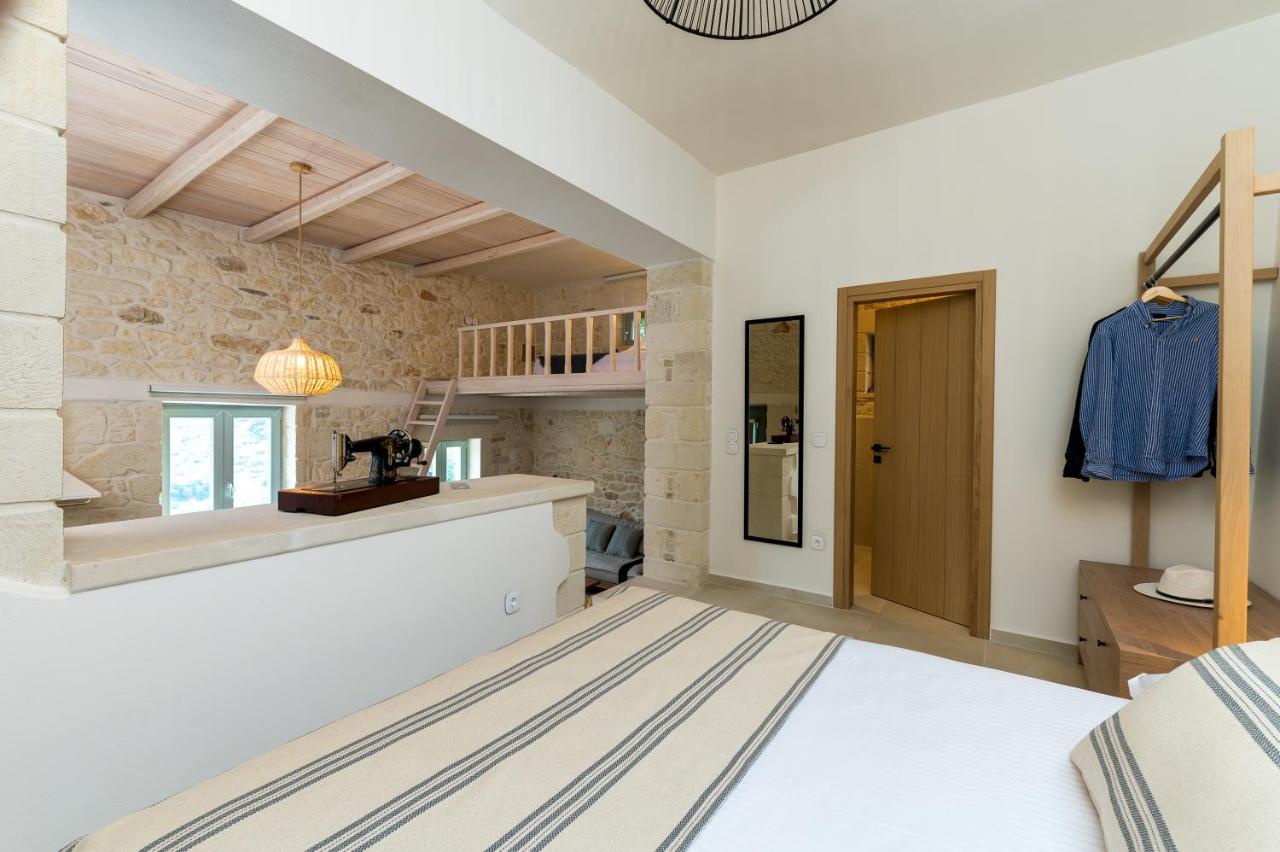 Amvikas Suites-Sitia Экстерьер фото